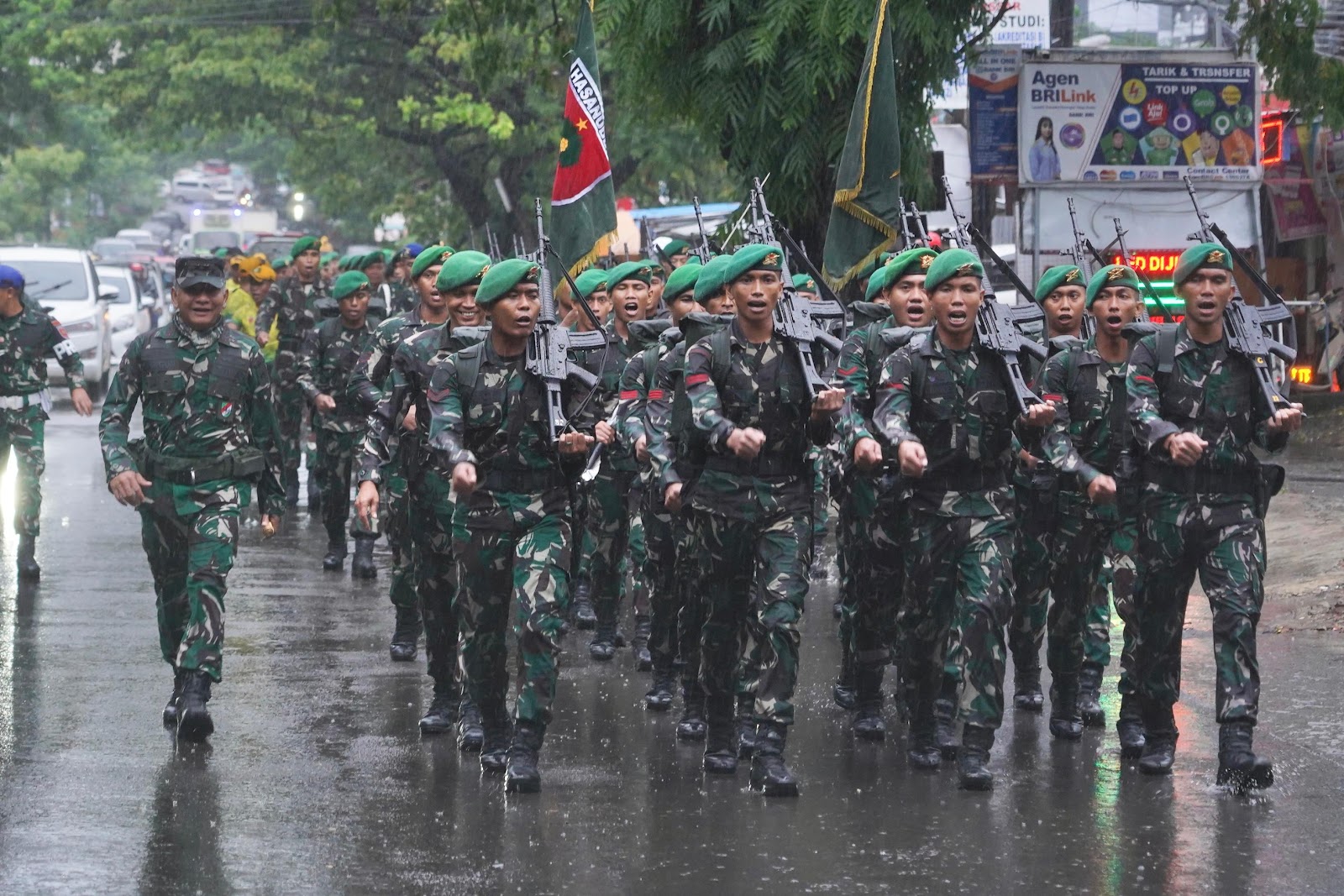 Pangdam XIV Hasanuddin mendampingi Pleton Beranting YWPJ dalam peringatan Hari Juang Infanteri ke-77 di Makassar