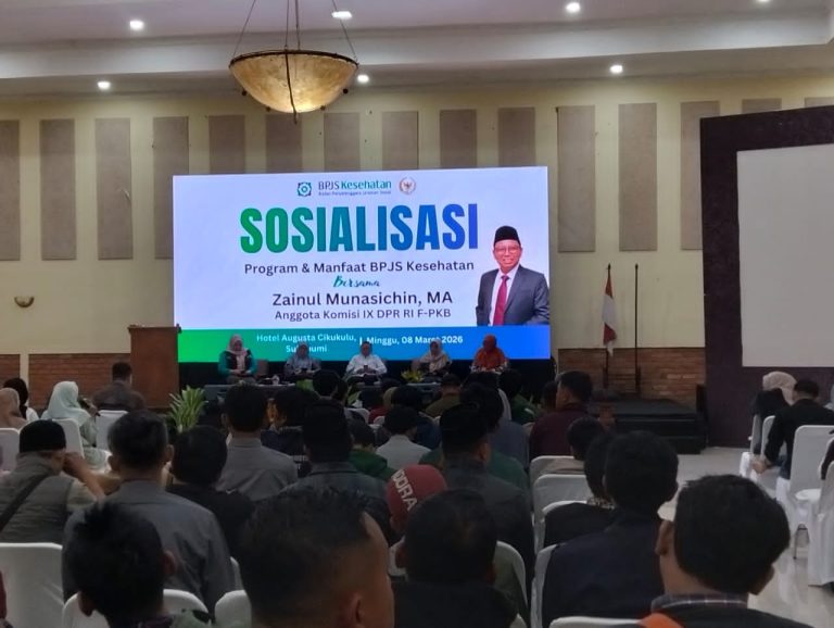 Sosialisasi program BPJS Kesehatan di Sukabumi menghadirkan Zainul Munasichin untuk memberikan edukasi kepada masyarakat tentang manfaat Jaminan Kesehatan Nasional