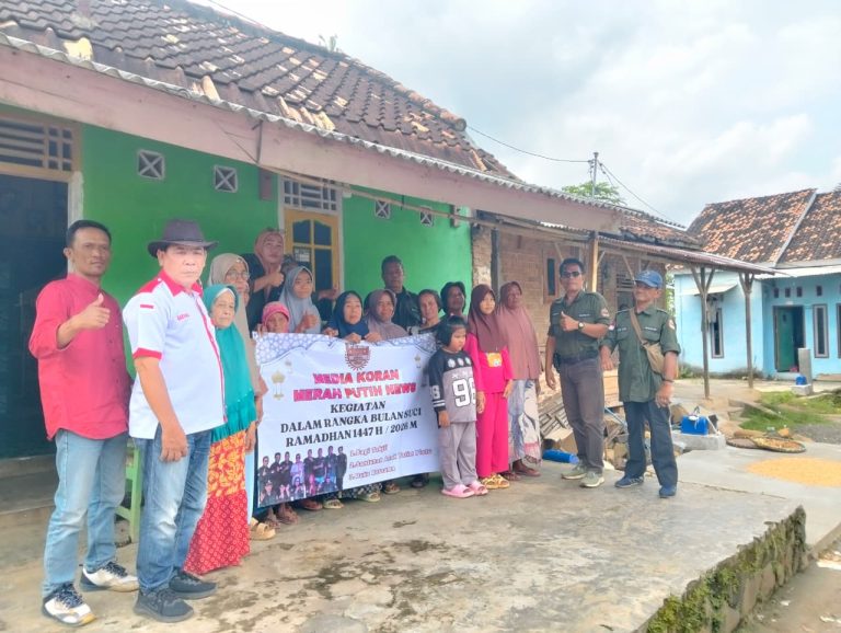 santunan anak yatim dan pembagian sembako oleh koran merah putih news di kampung banjar agung kecamatan baradatu way kanan pada ramadan 2026