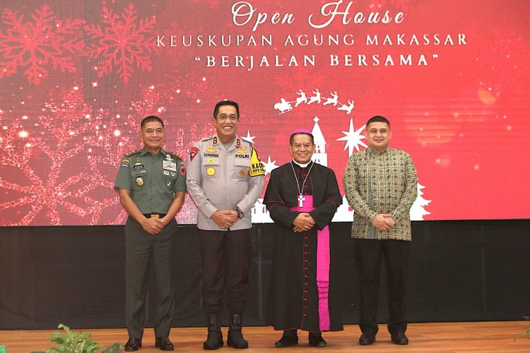 Pangdam XIV Hasanuddin hadiri Open House Natal di Makassar