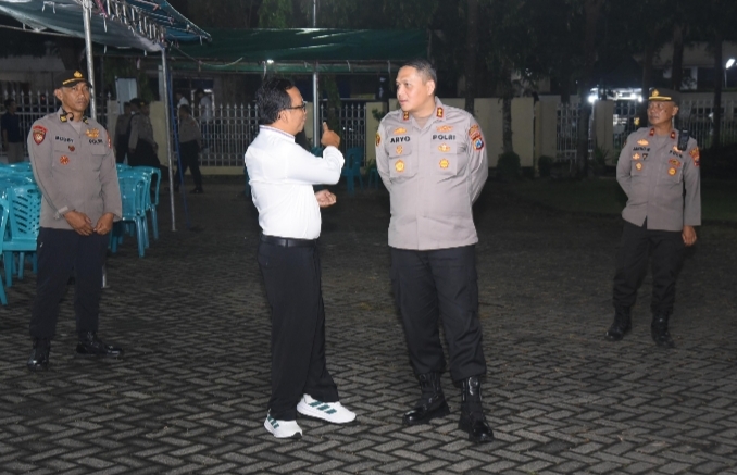 Kapolres Bondowoso cek pengamanan gereja