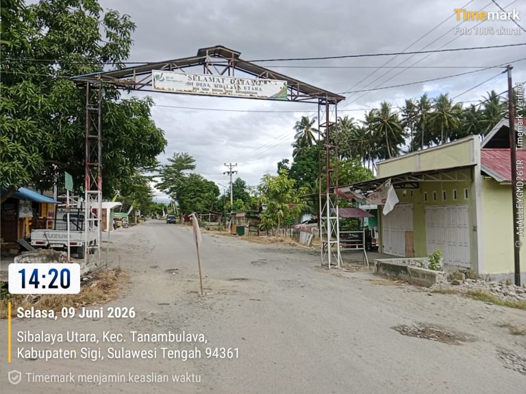 Bupati Sigi Mohamad Rizal Intjenae menghadiri groundbreaking rekonstruksi Jalan Palu Kulawi di Kabupaten Sigi