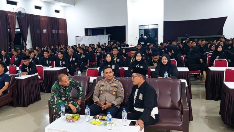 Wakapolres Bondowoso menghadiri pengesahan 187 warga baru PSHT Cabang Bondowoso Tahun 2026
