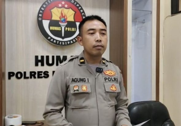 Polres Bangkalan dan Inspektorat Bangkalan mendalami laporan dugaan penyelewengan Dana Desa serta bantuan pangan yang menyeret Kepala Desa Pesanggrahan.