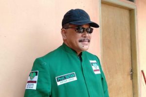 Prof. Dr. KH. Sutan Nasomal, S.H., M.H., tokoh hukum, akademisi, dan pengasuh Pondok Pesantren ASS SAQWA Plus.