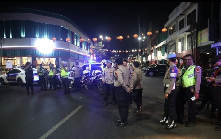 Patroli Cipta Kondisi Polres Pelabuhan Tanjung Perak di Surabaya