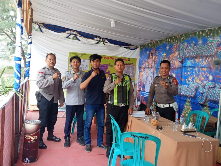 Pemantauan langsung Pos Pam Camplong pada Operasi Lilin Semeru 2025 di Kabupaten Sampang