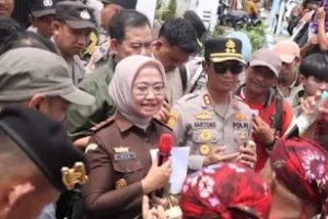 Aksi GAIB di Kantor Kejaksaan Negeri Sampang terkait dugaan penggelapan pajak BLUD RSUD dr. Mohammad Zyn Kabupaten Sampang