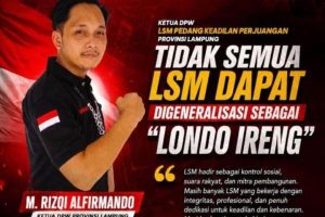 Ketua DPW LSM Pedang Keadilan Perjuangan Provinsi Lampung M. Rizqi Alfirmando memberikan keterangan kepada media.