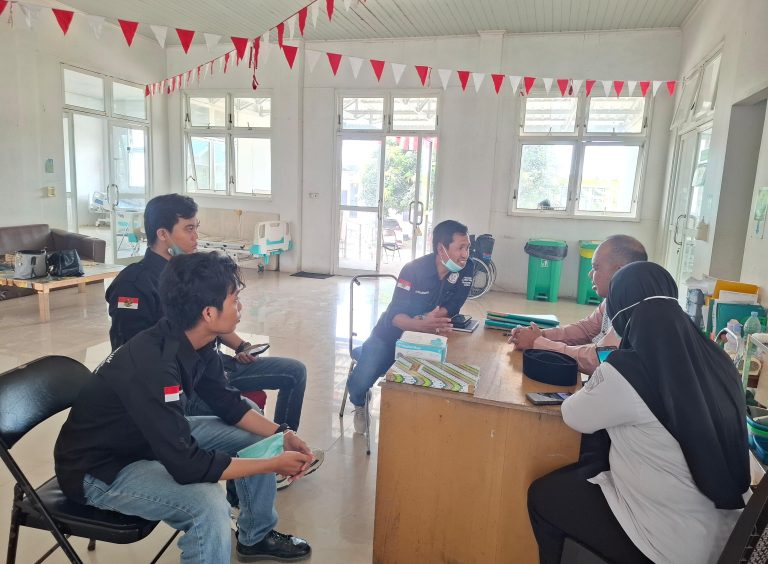 Tim LBH CCI DPW Sulawesi Tengah bersilaturahmi dengan perwakilan UPTD Puskesmas Wosu